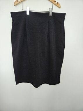 Togo Petite Black Pencil Skirt Size Medium High Waisted Stretch Corporate Office